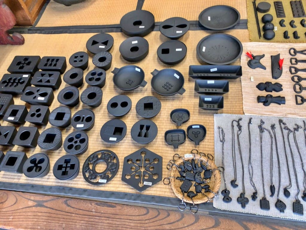 鉄瓶以外の製品も数多く手がけておられます