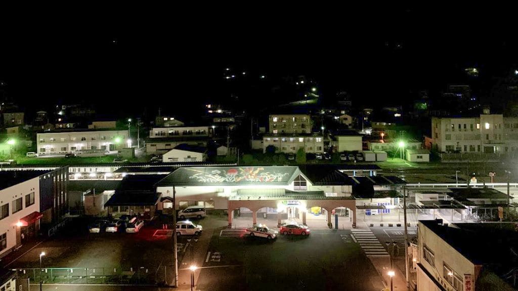 気仙沼パールホテルから見た気仙沼駅