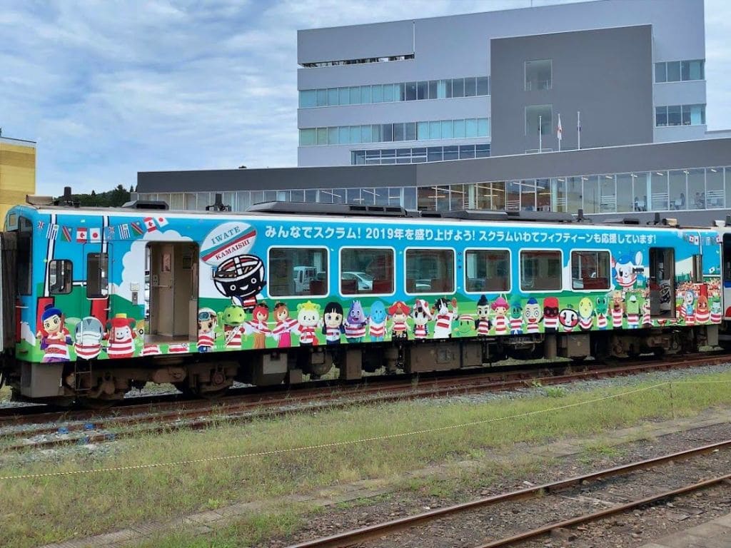 宮古駅に留置中のスクラムいわてフィフティーン号