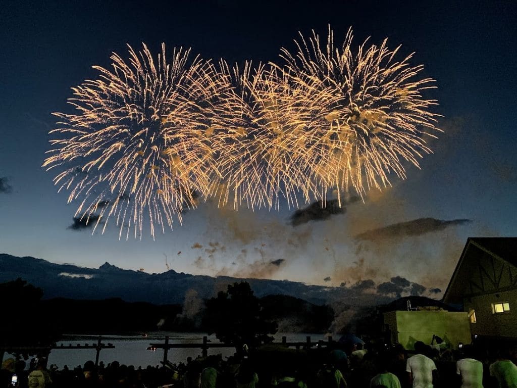御所湖まつり 打ち上げ花火