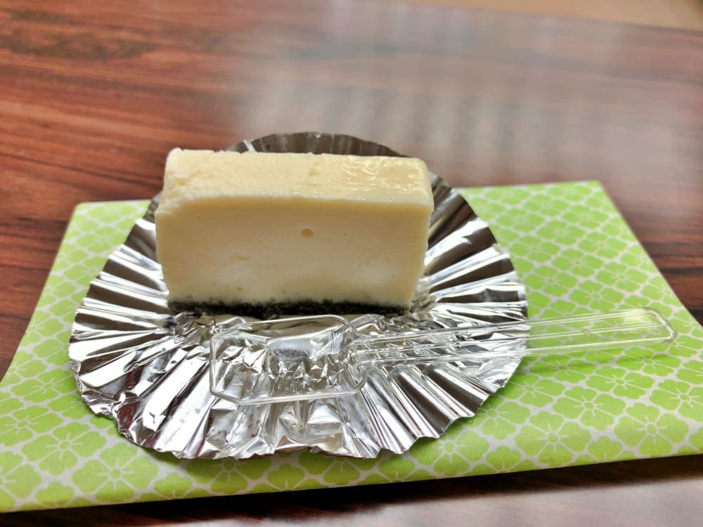 盛岡とうふチーズケーキ