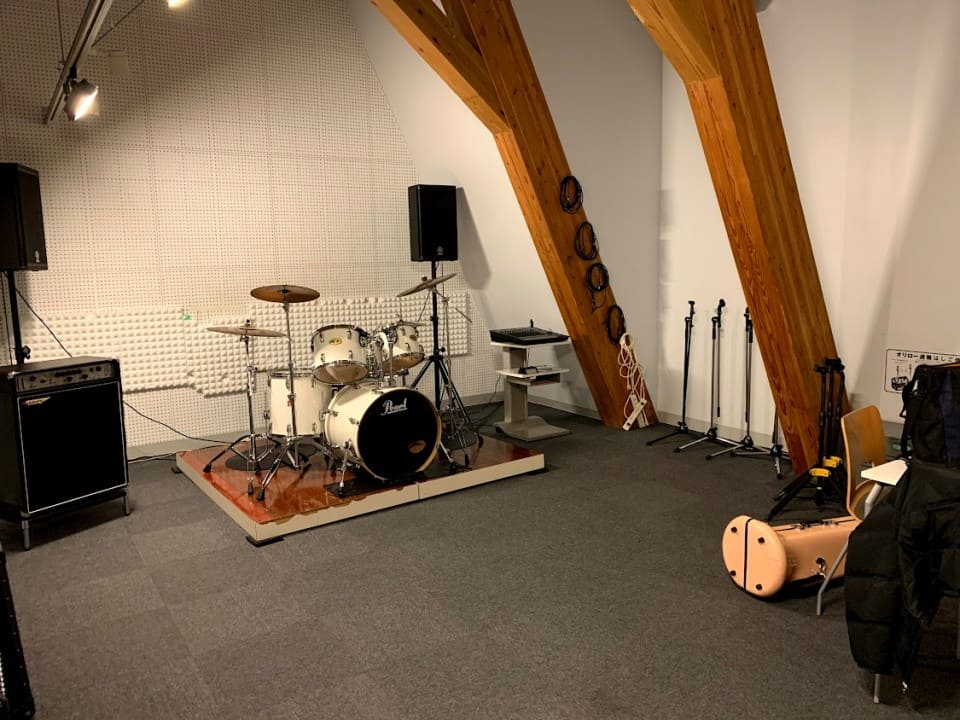 紫波町情報交流館・音楽スタジオ2