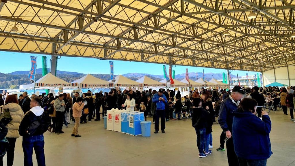 第97回志津川湾寒鱈まつり福興市 会場の様子
