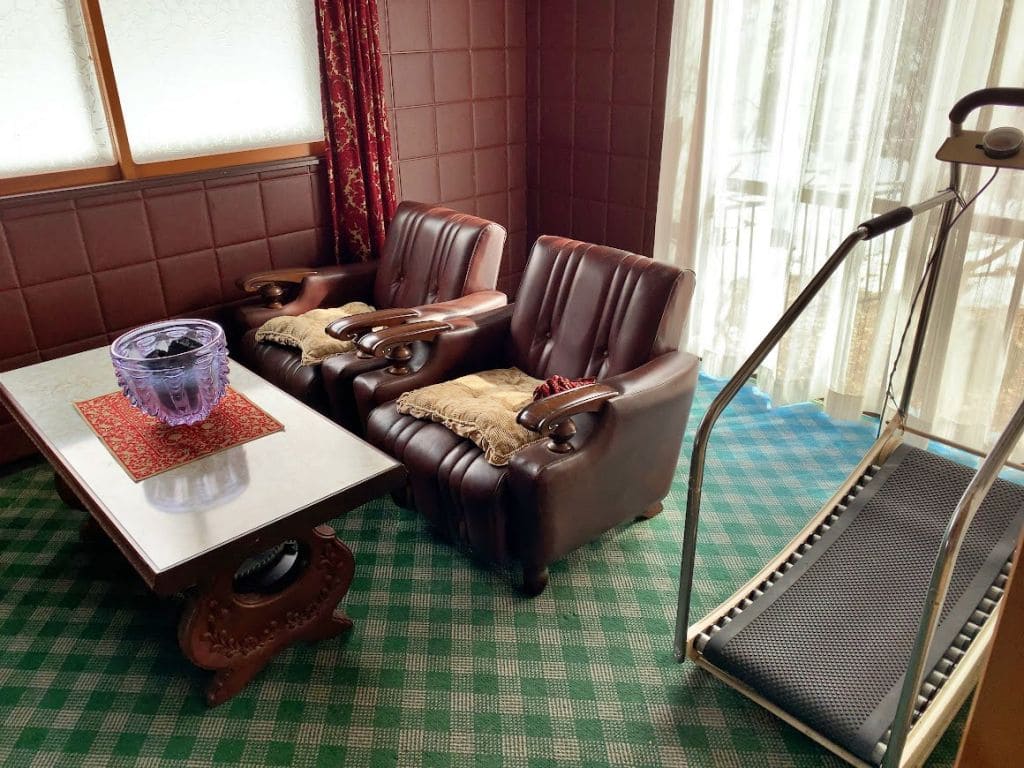 応接間のある家