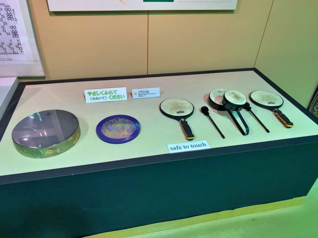 オーシャンドラムなど、実演可能な太鼓・打楽器