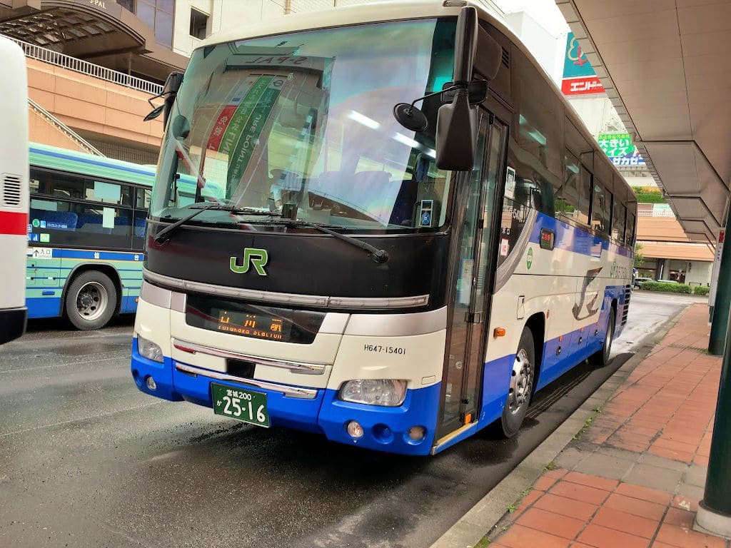 高速バスで古川駅へ