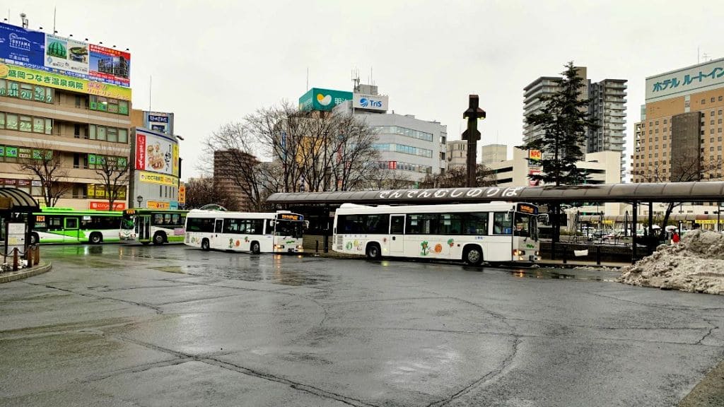 盛岡駅東口バス停