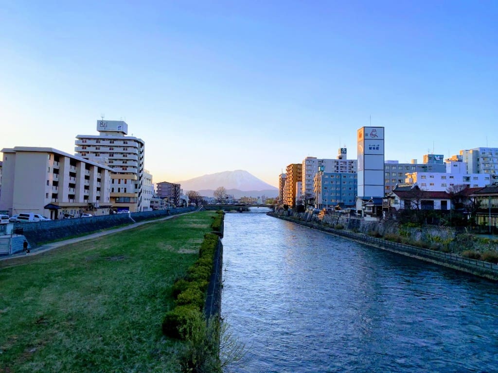 旭橋から（2019年4月撮影）