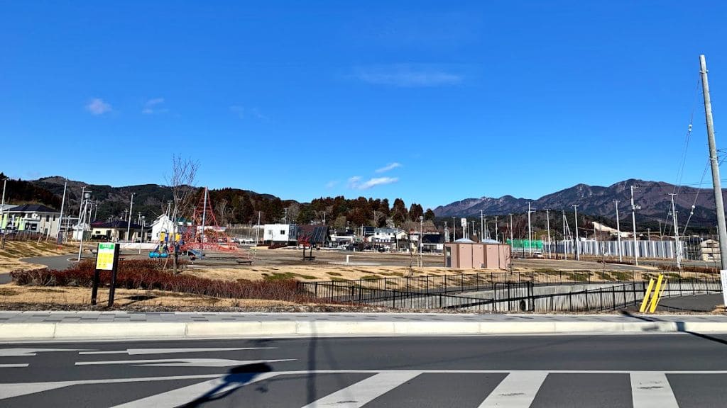 オール商店街の向かいにある中央公園