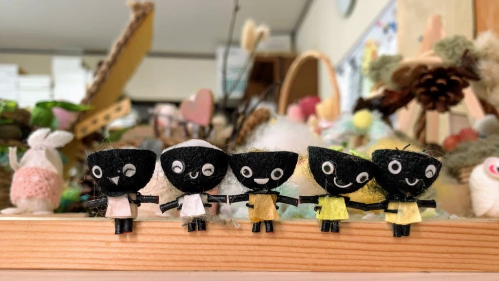 まゆ細工わんこきょうだい